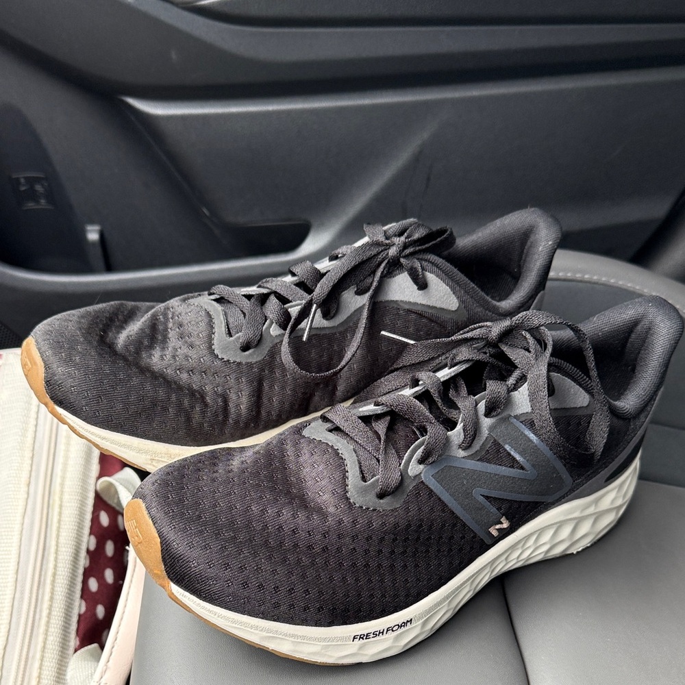 New Balance Fresh Foam Arishi v4 Sneakers